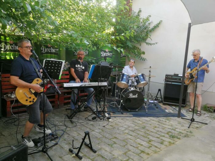 20210626-buszos-old-angels-band-02