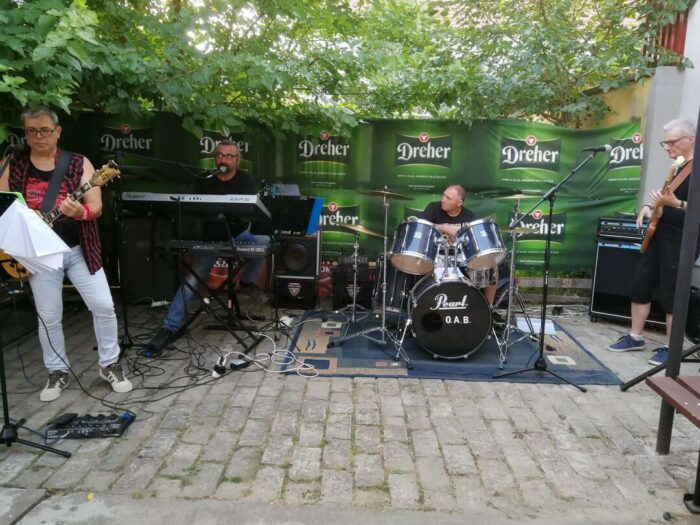 20210814-buszos-old-angels-band-04