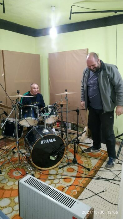 202112-studio-old-angels-band-11