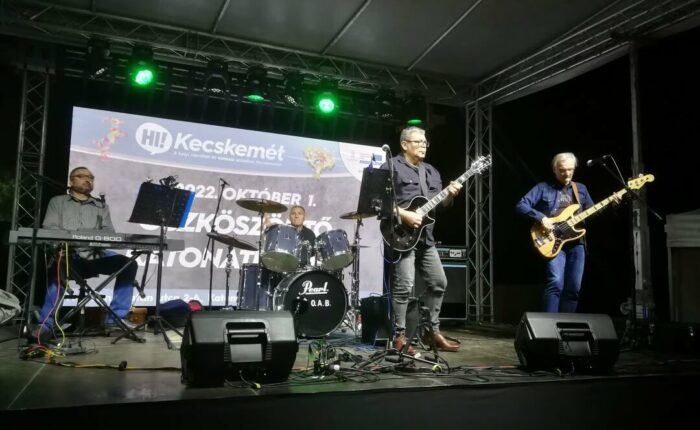 20221001-oab-katonatelep-002