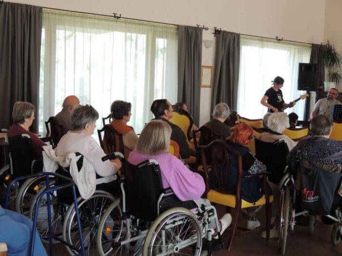 old_angels_band_20240321_013