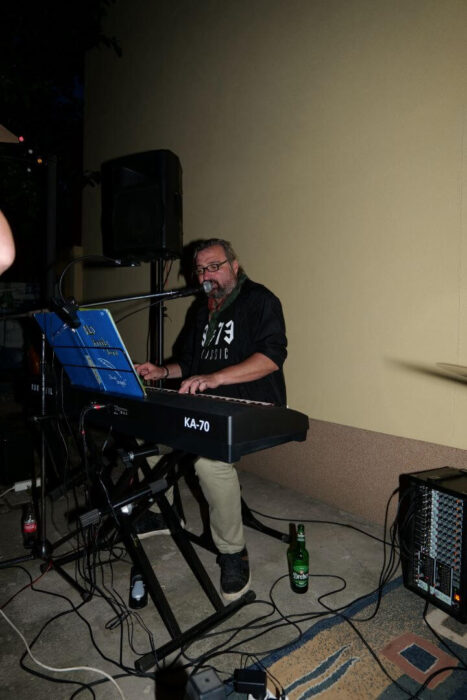 old_angels_band_20240525_buszos_001