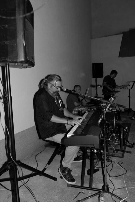 old_angels_band_20240525_buszos_016