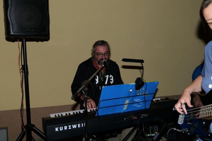 old_angels_band_20240525_buszos_034