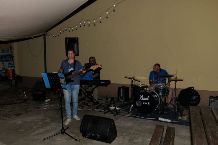 old_angels_band_20240525_buszos_036