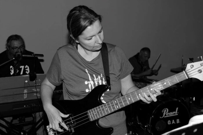 old_angels_band_20240525_buszos_038