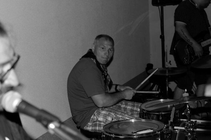 old_angels_band_20240525_buszos_039