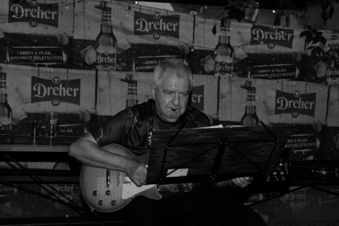 old_angels_band_20240525_buszos_045