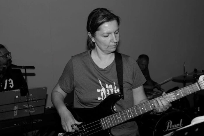 old_angels_band_20240525_buszos_047