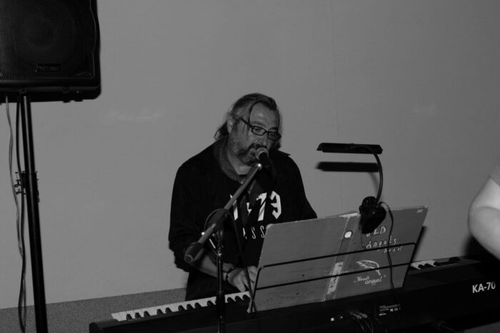 old_angels_band_20240525_buszos_048