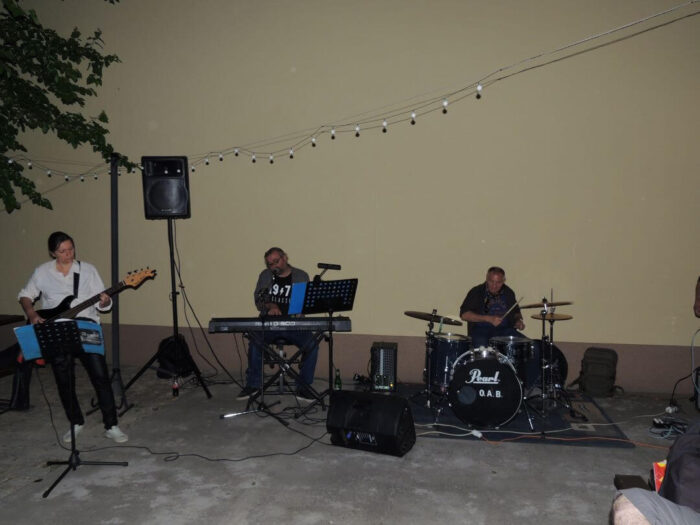 old_angels_band_buszos_kecskemet_20240512_008