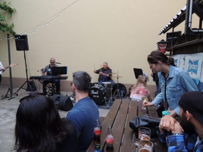 old_angels_band_buszos_kecskemet_20240512_039