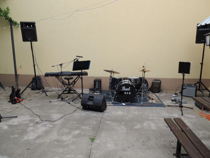 old_angels_band_buszos_kecskemet_20240512_060