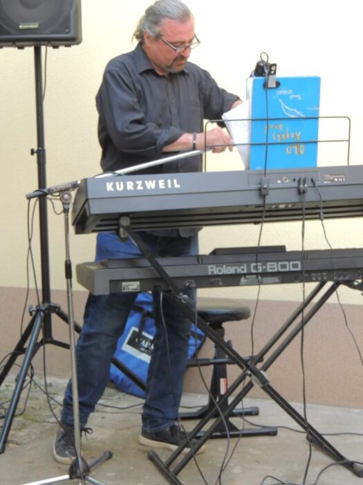 old_angels_band_20240608_buszos_002