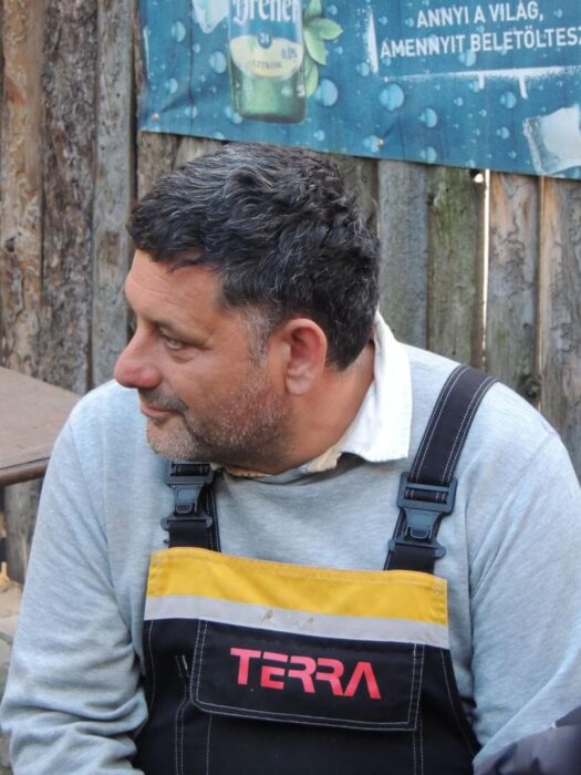 old_angels_band_scharlotte_rhodes_20250308_buszos_001