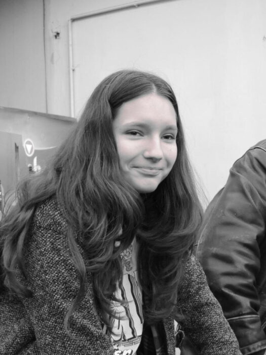 old_angels_band_scharlotte_rhodes_20250308_buszos_003