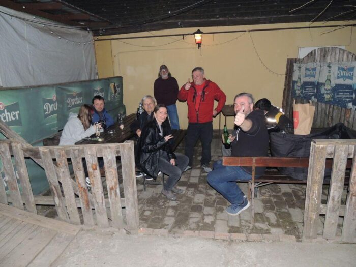 old_angels_band_scharlotte_rhodes_20250308_buszos_025