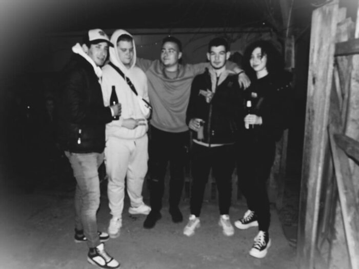 old_angels_band_scharlotte_rhodes_20250308_buszos_026