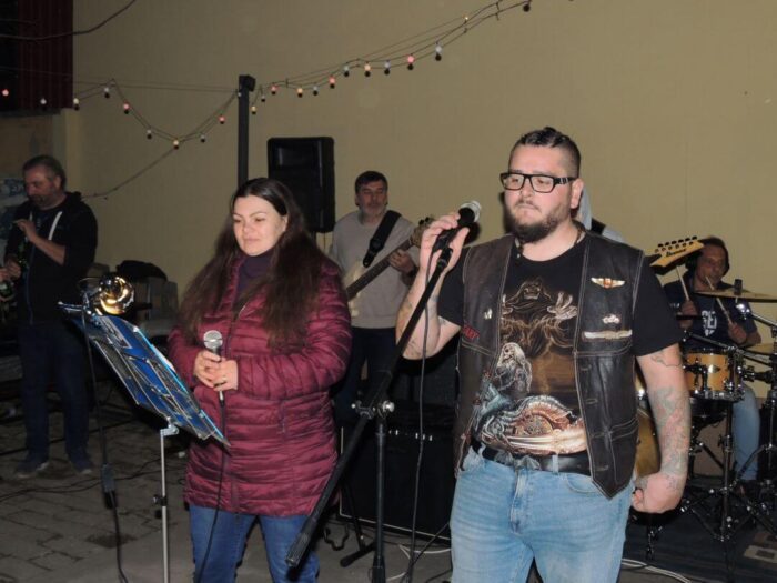 old_angels_band_scharlotte_rhodes_20250308_buszos_033