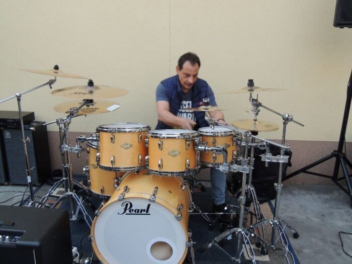 old_angels_band_scharlotte_rhodes_20250308_buszos_041