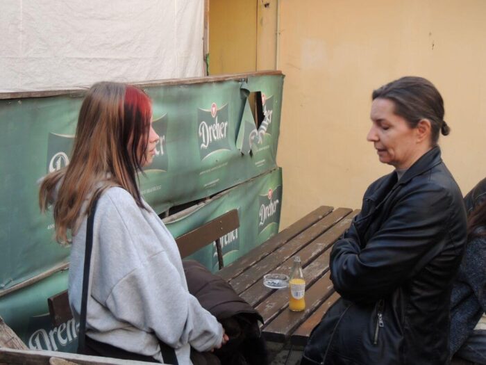 old_angels_band_scharlotte_rhodes_20250308_buszos_042