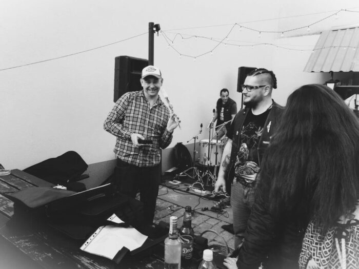 old_angels_band_scharlotte_rhodes_20250308_buszos_045