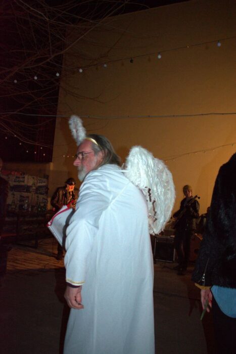 old_angels_band_scharlotte_rhodes_20250308_buszos_115